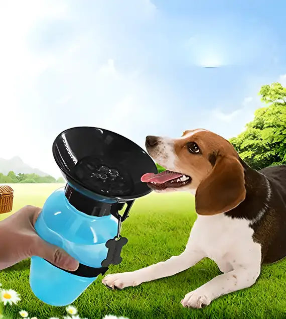 Outdoor Portable Dog Water Bottle/Drinking Cup for Pets